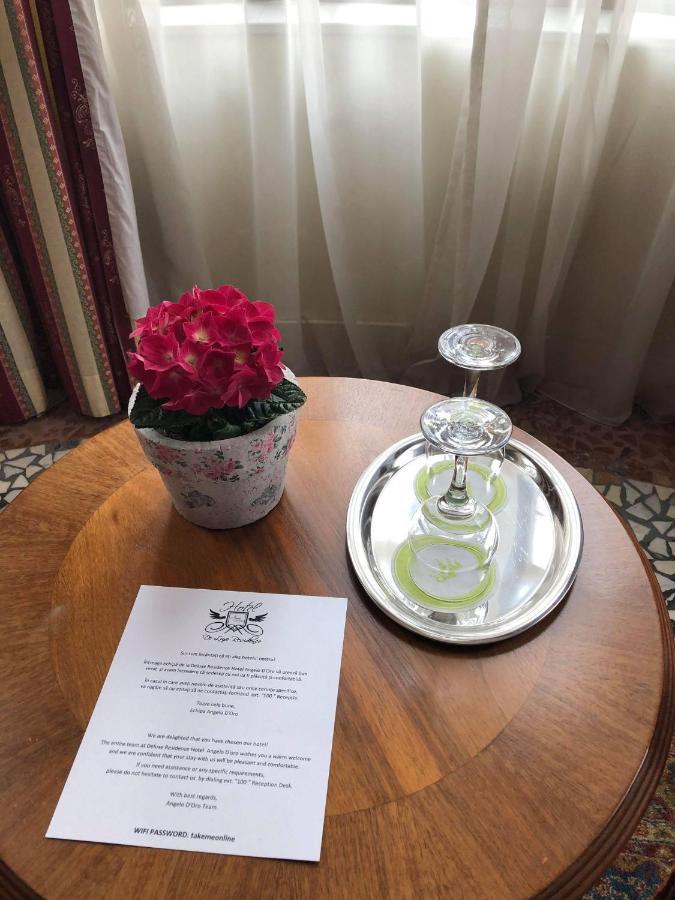 Hotel Angelo D'Oro Ploieşti Exteriör bild